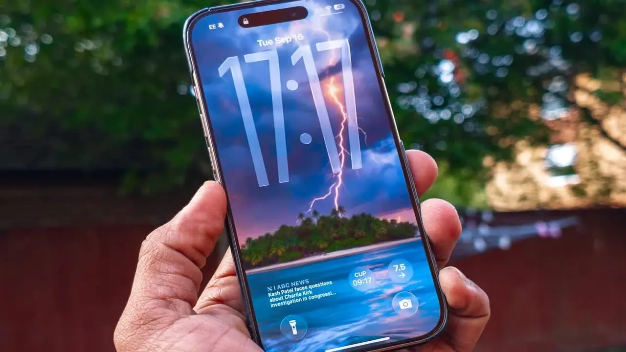 ثورة في التصميم.. هاتف iPhone 18 Pro يظهر بمظهر غير مسبوق في تاريخ آبل